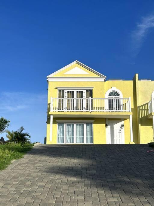 فيلا Irie Vibes Ocean View نيغريل المظهر الخارجي الصورة