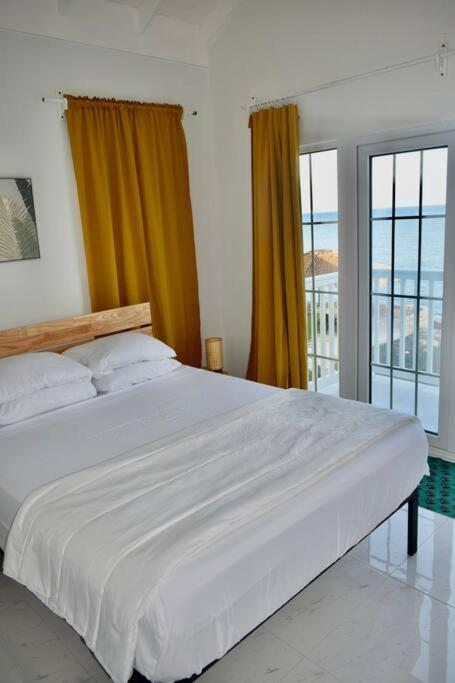 فيلا Irie Vibes Ocean View نيغريل المظهر الخارجي الصورة