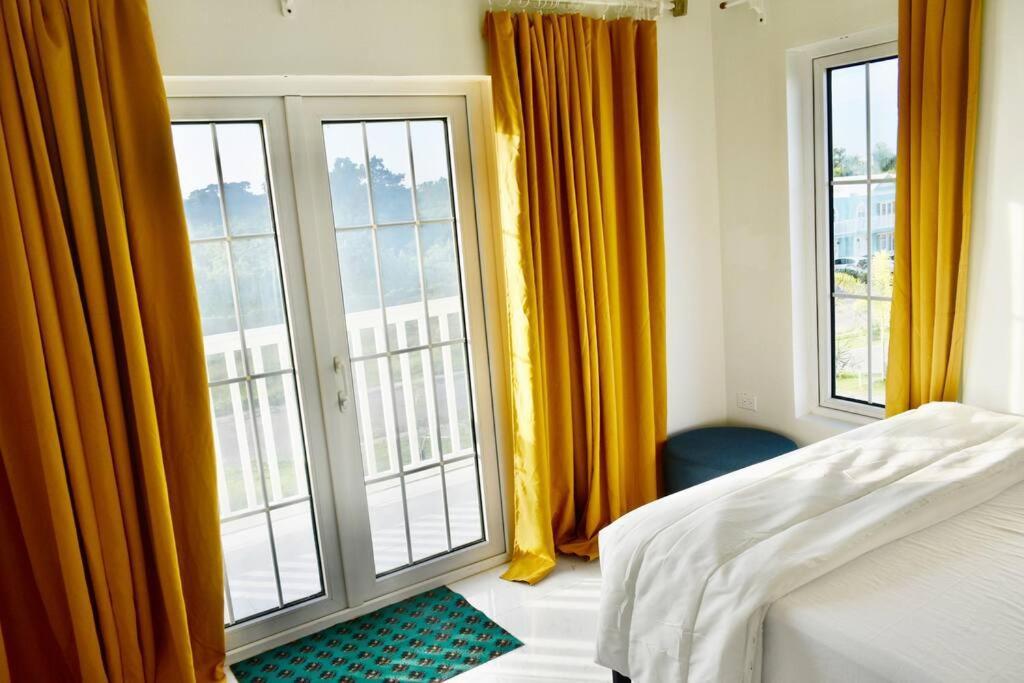 فيلا Irie Vibes Ocean View نيغريل المظهر الخارجي الصورة