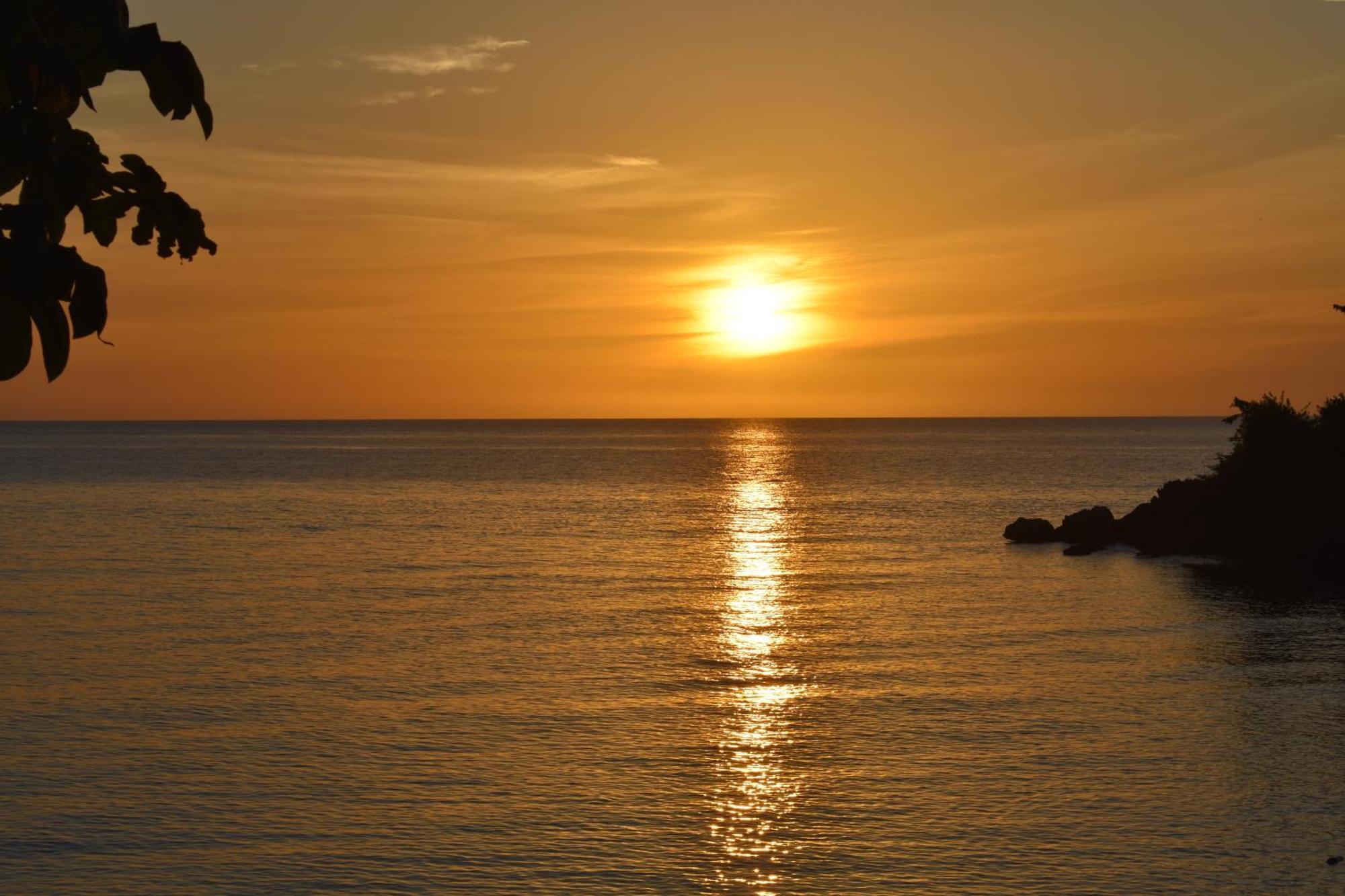 فيلا Irie Vibes Ocean View نيغريل المظهر الخارجي الصورة